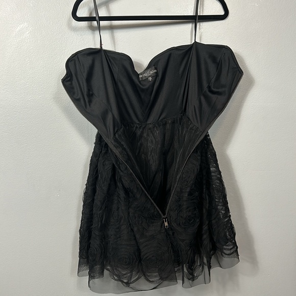 New Betsy & Adam Strapless Black Tulle Layered Evening Y2K Prom Party Dress 2 - Picture 15 of 15